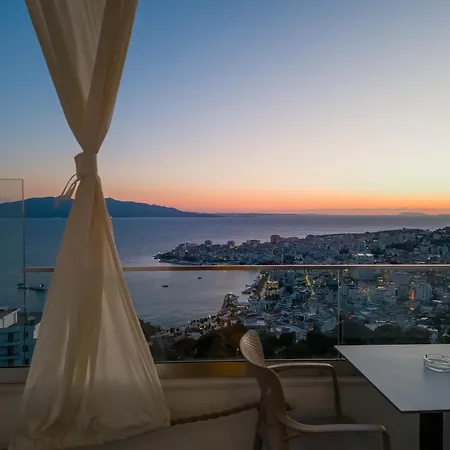 Sunset Shoreline - Sea View - Free Private Parking - Pool 호텔 4*