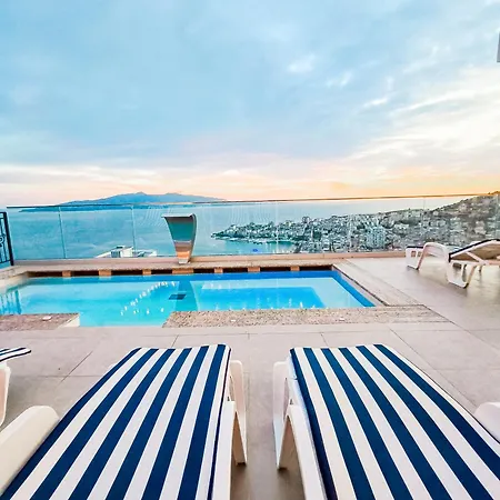 Sunset Shoreline - Sea View - Free Private Parking - Pool Hotel